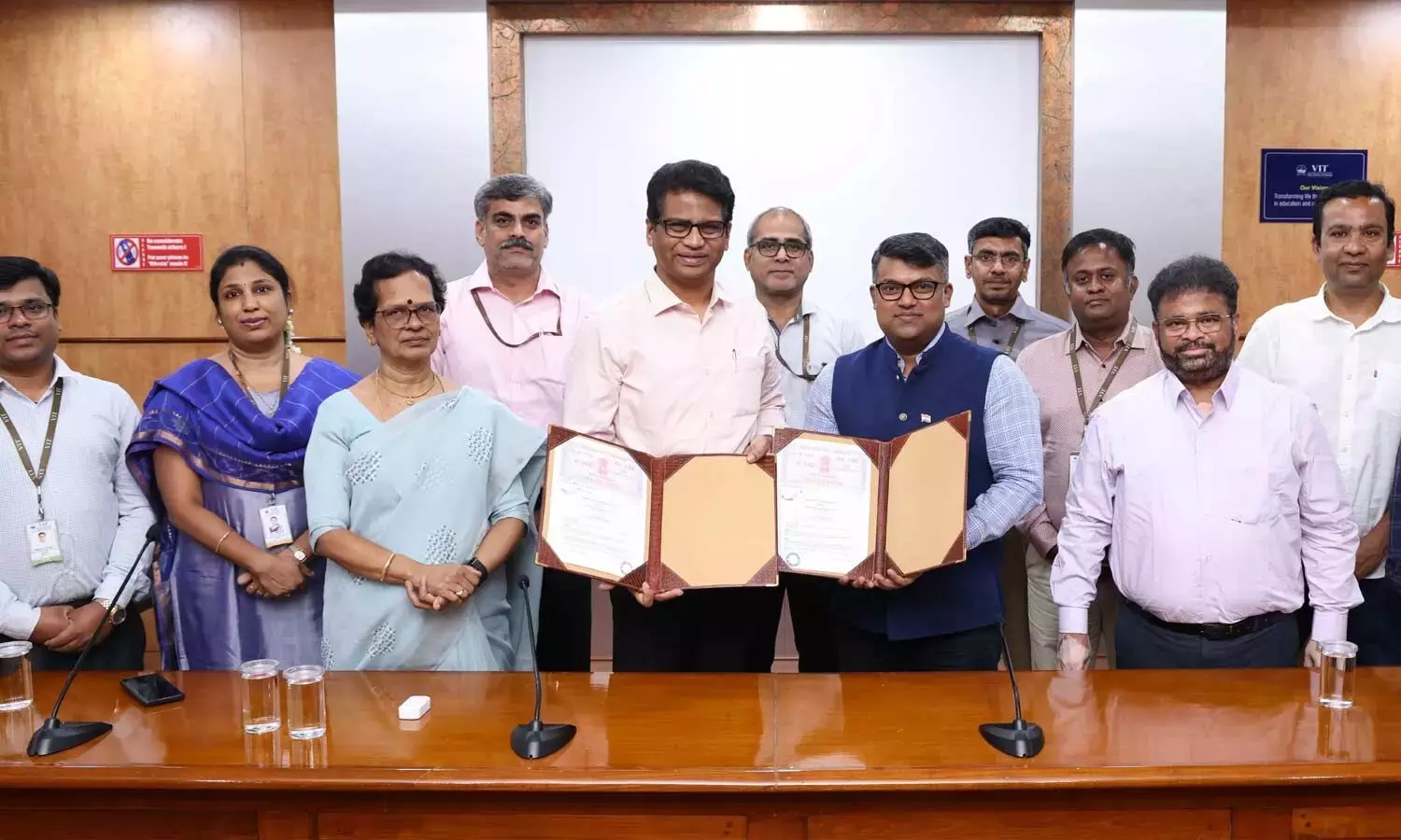 Andhra: वीसी फर्मों ने वीआईटी में स्टार्टअप में तेजी लाने के लिए 10 करोड़ रुपये का निवेश किया