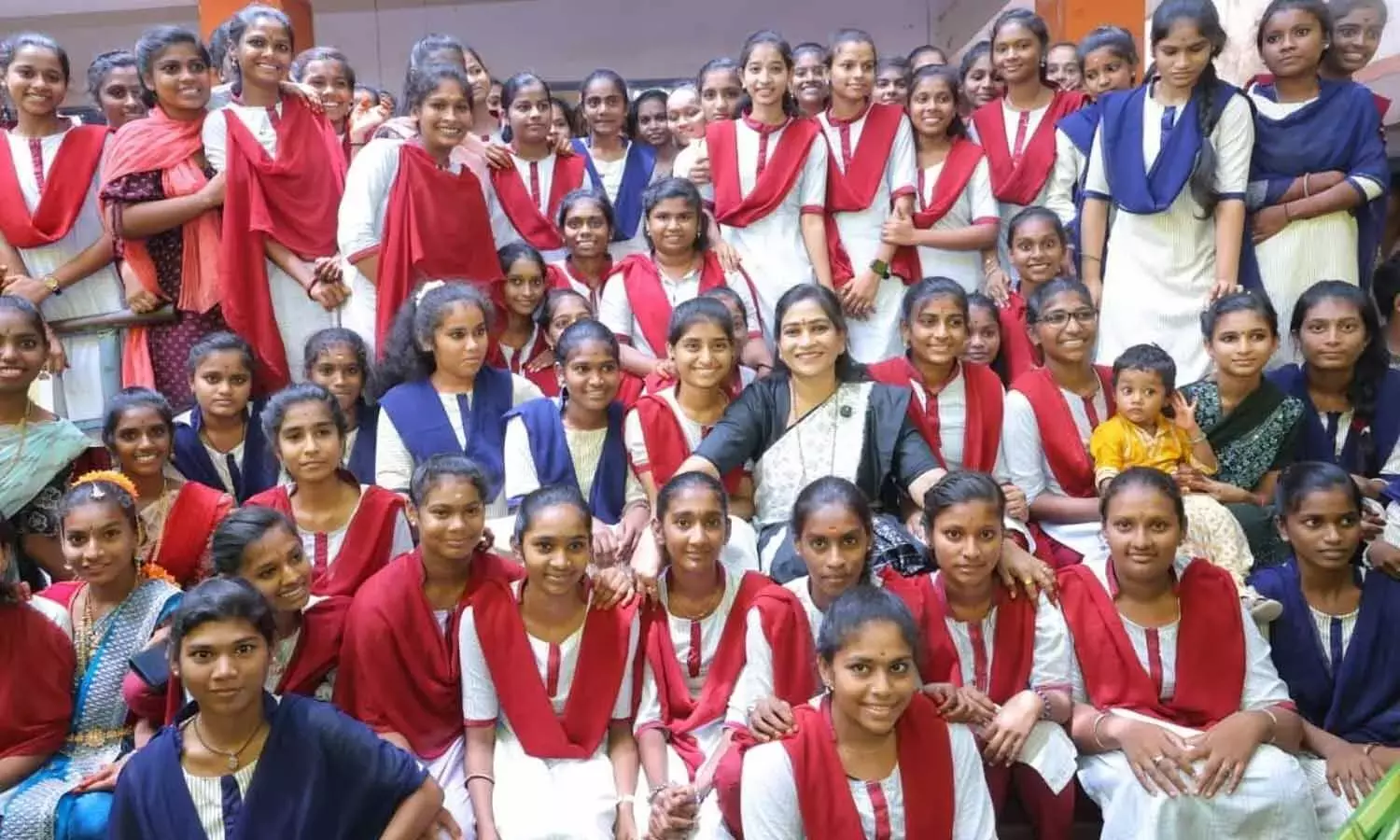 Andhra: एचएम ने इस बात पर प्रकाश डाला कि कैसे एपी में शिक्षा क्षेत्र को नया रूप दिया जा रहा है