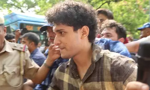 जंतर-मंतर के आसपास डर और घेराबंदी का माहौल न बनाए दिल्ली पुलिस: सौरव दास जंतर-मंतर के आसपास डर और घेराबंदी का माहौल न बनाए दिल्ली पुलिस: सौरव दास