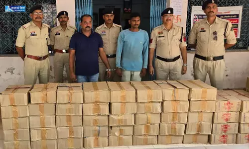 53 पेटी शराब जब्त, धमतरी पुलिस की बड़ी कार्रवाई 53 पेटी शराब जब्त, धमतरी पुलिस की बड़ी कार्रवाई