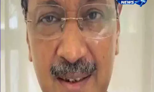 प्रधान के इस्तीफे के बाद अरविंद केजरीवाल ने लोकतंत्र की ताकत पर दिया जोर प्रधान के इस्तीफे के बाद अरविंद केजरीवाल ने लोकतंत्र की ताकत पर दिया जोर