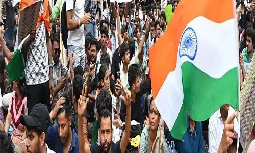 Indore  से जंतर-मंतर तक खुशी का माहौल, छात्रों ने मनाया जश्न