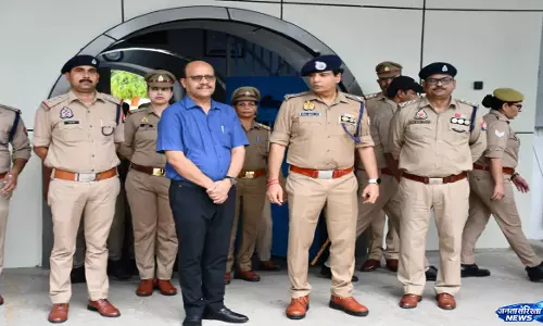 Jail में औचक निरीक्षण, बंदियों की सुविधाओं और सुरक्षा का लिया हाल Jail में औचक निरीक्षण, बंदियों की सुविधाओं और सुरक्षा का लिया हाल