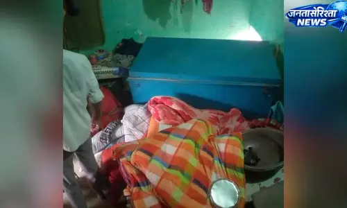 पचपेड़ा गांव में चोरों का आतंक, एक ही रात दो घरों से लाखों के जेवरात और नकदी चोरी पचपेड़ा गांव में चोरों का आतंक, एक ही रात दो घरों से लाखों के जेवरात और नकदी चोरी
