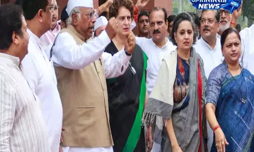 प्रधान के इस्तीफे पर बोले खड़गे, बच्चों को खोने वाले परिवारों को मिला न्याय