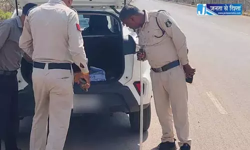 रायपुर पुलिस ने 2 हजार लोगों का ड्राइविंग लाइसेंस किया सस्पेंड रायपुर पुलिस ने 2 हजार लोगों का ड्राइविंग लाइसेंस किया सस्पेंड