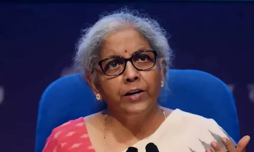 पेपर लीक पर वित्त मंत्री निर्मला सीतारमण का अजीब तर्क पेपर लीक पर वित्त मंत्री निर्मला सीतारमण का अजीब तर्क