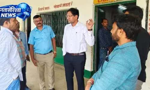 स्मार्ट क्लास बनी विवाद का कारण, ग्रामीण नाराज स्मार्ट क्लास बनी विवाद का कारण, ग्रामीण नाराज