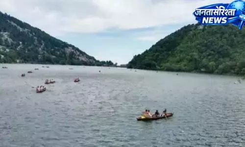 झील का जलस्तर पहुंचा रिकॉर्ड स्तर पर झील का जलस्तर पहुंचा रिकॉर्ड स्तर पर