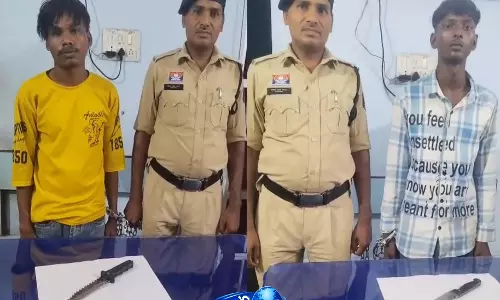 पुरानी बस्ती थाना क्षेत्र में दो चाकूबाज गिरफ्तार