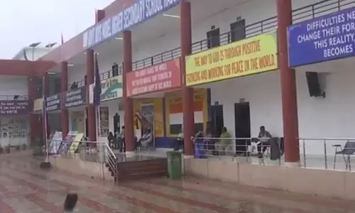 Rajouri में बाढ़ प्रभावित परिवारों को राहत केंद्रों में भेजा गया
