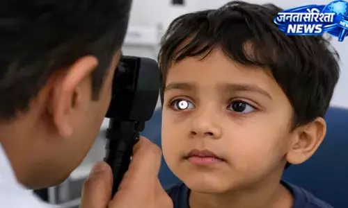 आंख में सफेद धब्बा, नजरअंदाज करना पड़ सकता है भारी