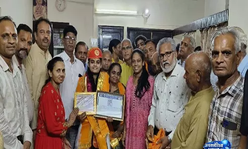 कुलदेवी बधर माता सेवा समिति ने कथक रिकॉर्डधारी दिव्यांशा सोमानी का किया अभिनंदन