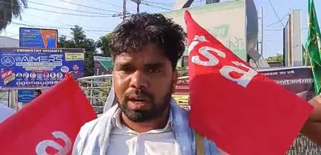 बिहार बंद का कई जिलों में दिखा असर, समस्तीपुर-सीवान में सड़कें जाम, पटना समेत राज्यभर में सुरक्षा कड़ी बिहार बंद का कई जिलों में दिखा असर, समस्तीपुर-सीवान में सड़कें जाम, पटना समेत राज्यभर में सुरक्षा कड़ी