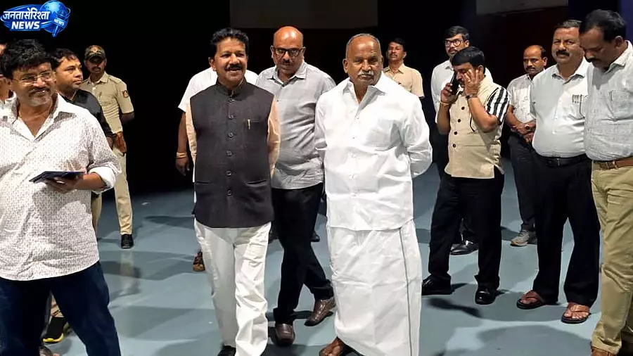 चित्रदुर्ग में प्रगति समीक्षा बैठक की तैयारियां पूरी, CM करेंगे फसल स्थिति का जायजा चित्रदुर्ग में प्रगति समीक्षा बैठक की तैयारियां पूरी, CM करेंगे फसल स्थिति का जायजा