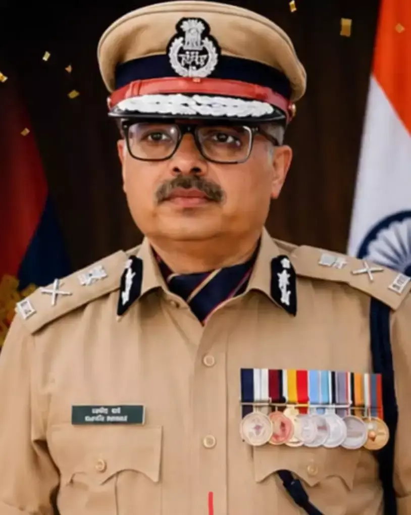 Jaipur: महिला सुरक्षा को लेकर राजस्थान पुलिस की बड़ी पहल, हजारों महिलाओं तक पहुंची टीम Jaipur: महिला सुरक्षा को लेकर राजस्थान पुलिस की बड़ी पहल, हजारों महिलाओं तक पहुंची टीम
