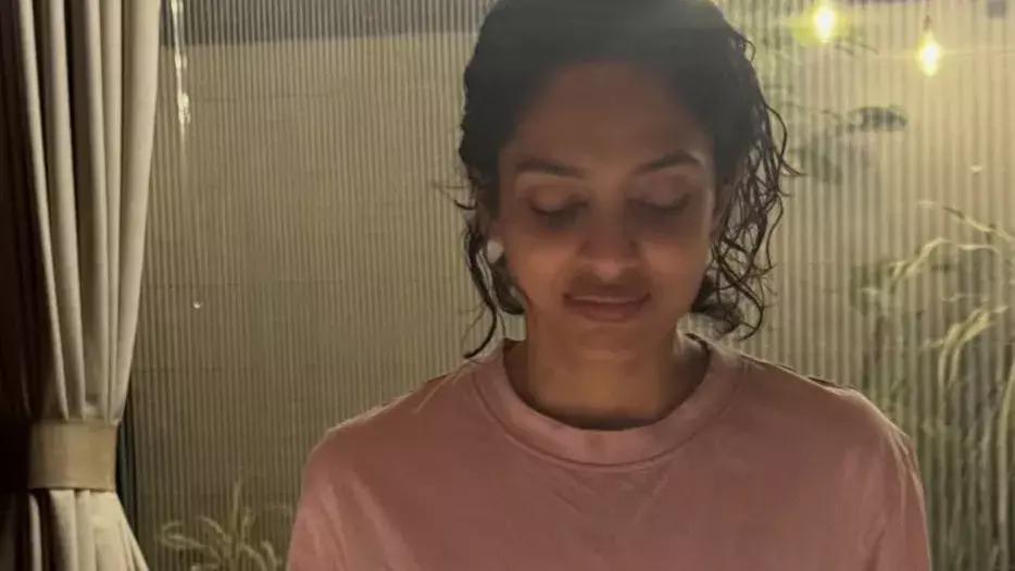 पत्नी शोभिता की कुकिंग पर नागा चैतन्य का मजेदार रिएक्शन वायरल पत्नी शोभिता की कुकिंग पर नागा चैतन्य का मजेदार रिएक्शन वायरल