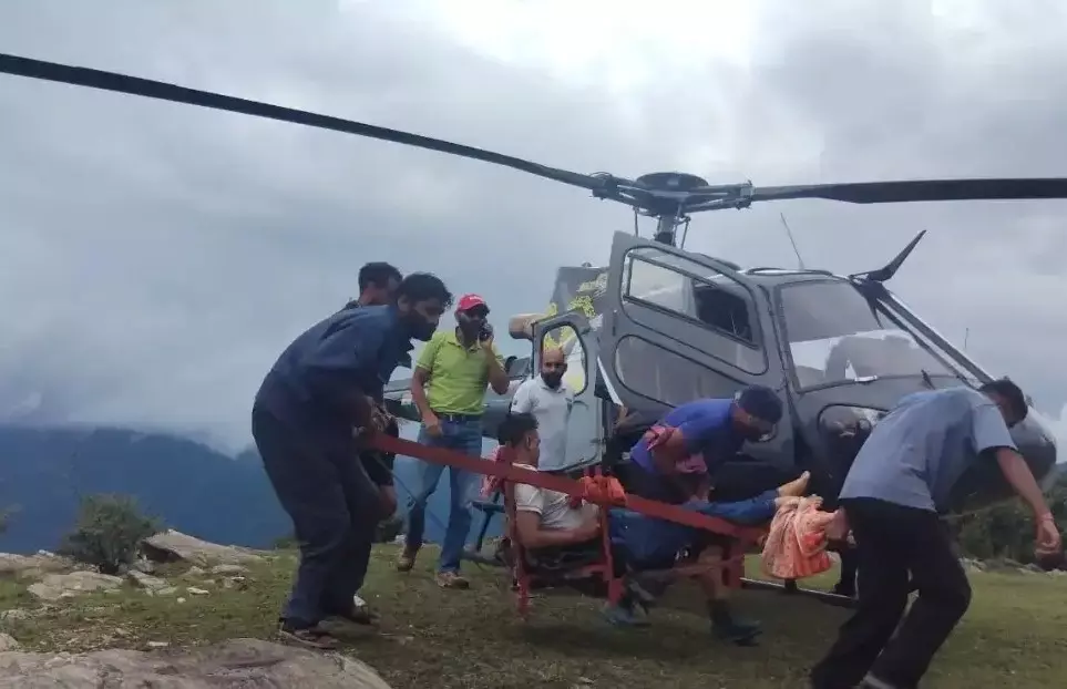 Rudraprayag: उत्तराखंड में दर्दनाक घटना, गुजरात के श्रद्धालु की कालीशिला में मौत Rudraprayag: उत्तराखंड में दर्दनाक घटना, गुजरात के श्रद्धालु की कालीशिला में मौत