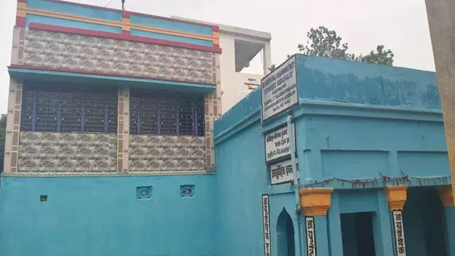खपरैल की झोपड़ी से इंफोसिस के CEO तक का सफर खपरैल की झोपड़ी से इंफोसिस के CEO तक का सफर