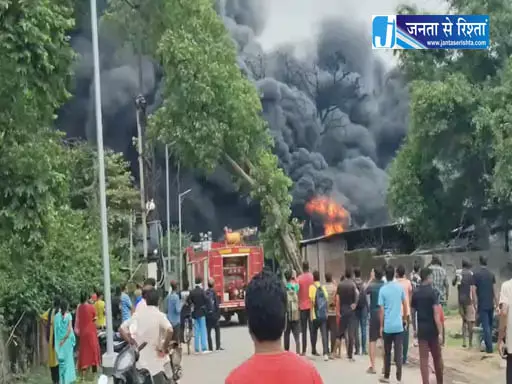 कोरबा के फैक्ट्री में ब्लास्ट, सभी मजदूर सुरक्षित कोरबा के फैक्ट्री में ब्लास्ट, सभी मजदूर सुरक्षित