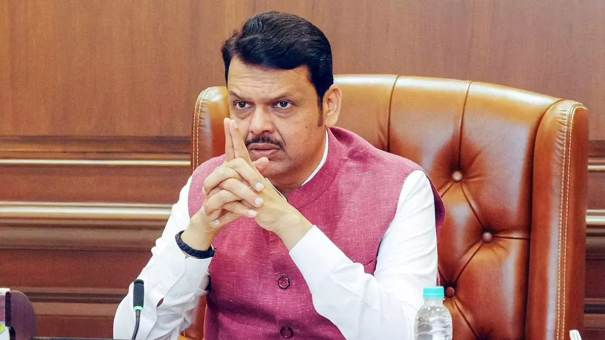 CM देवेंद्र फडणवीस तुरंत दिल्ली के लिए रवाना CM देवेंद्र फडणवीस तुरंत दिल्ली के लिए रवाना