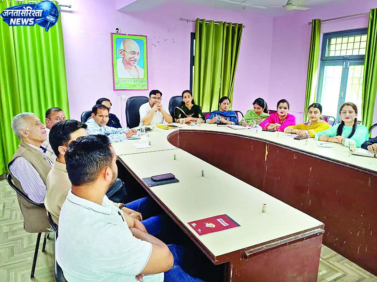 राजगढ़ में 10 नए बस रूट प्रस्तावित, हजारों ग्रामीणों को मिलेगी राहत राजगढ़ में 10 नए बस रूट प्रस्तावित, हजारों ग्रामीणों को मिलेगी राहत