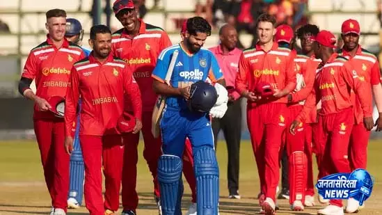 अभिषेक शर्मा आउट, भारत को पहला झटका अभिषेक शर्मा आउट, भारत को पहला झटका