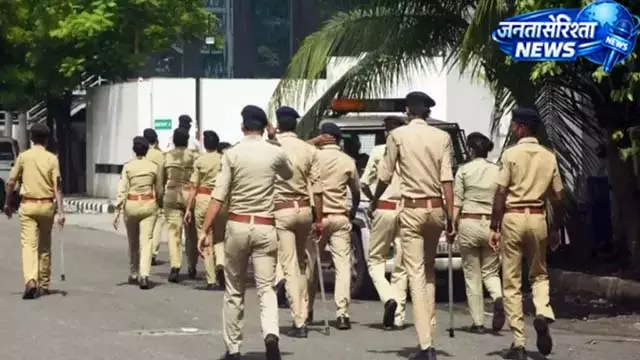 कुछ देर के लिए गया बाहर, घर पहुंचा तो मच गया हड़कंप कुछ देर के लिए गया बाहर, घर पहुंचा तो मच गया हड़कंप
