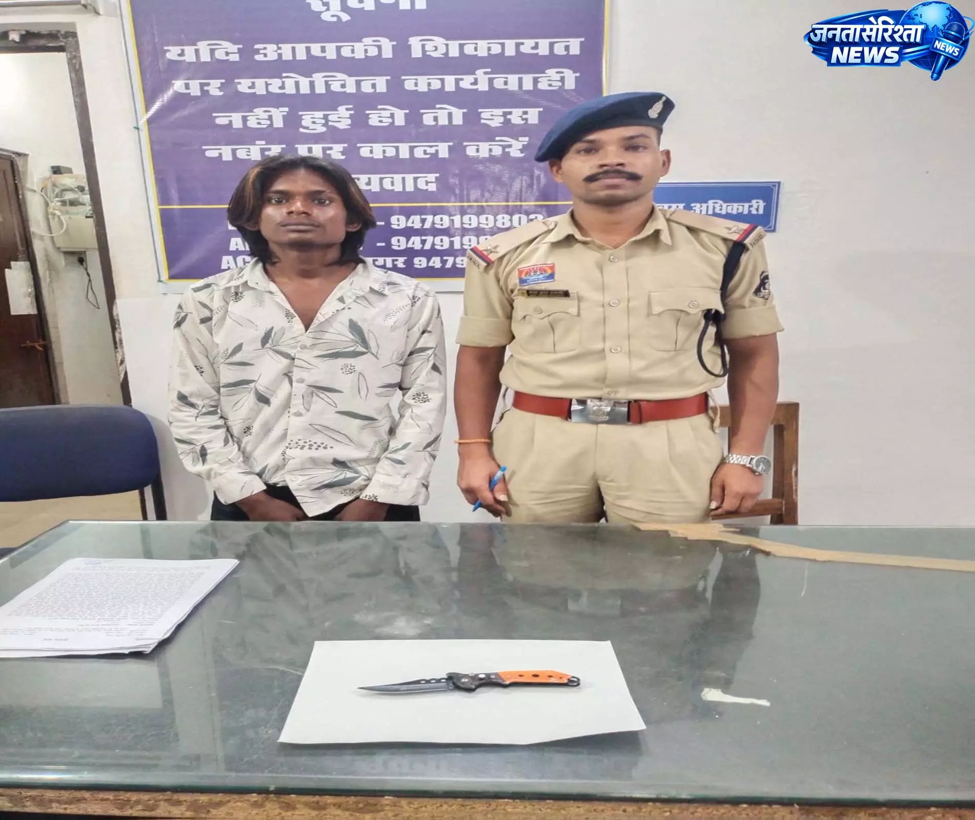 महात्मा गांधी नगर में चाकू लेकर घूमते बदमाश गिरफ्तार महात्मा गांधी नगर में चाकू लेकर घूमते बदमाश गिरफ्तार