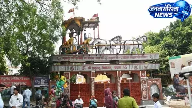 चढ़ावा अनियमितता पर प्रशासन सख्त, SIT करेगी पड़ताल चढ़ावा अनियमितता पर प्रशासन सख्त, SIT करेगी पड़ताल