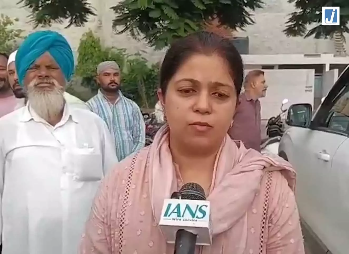 धर्मेंद्र प्रधान के इस्तीफे पर कांग्रेस का हमला, मालविका सूद बोलीं, यह युवाओं और छात्रों की जीत धर्मेंद्र प्रधान के इस्तीफे पर कांग्रेस का हमला, मालविका सूद बोलीं, यह युवाओं और छात्रों की जीत