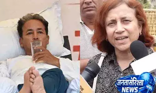 Delhi वांगचुक की पत्नी ने ICU के बाहर पुलिस तैनाती पर उठाए सवाल Delhi वांगचुक की पत्नी ने ICU के बाहर पुलिस तैनाती पर उठाए सवाल