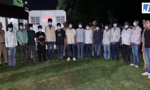 करोड़ों की चोरी का पर्दाफाश: खाने में नींद की गोली दे नौकरों ने साफ किए थे ₹1.29 करोड़, 16 गिरफ्तार