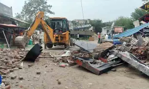 Gurugram रक्षा क्षेत्र में 5 हजार से ज्यादा अवैध निर्माण Gurugram रक्षा क्षेत्र में 5 हजार से ज्यादा अवैध निर्माण