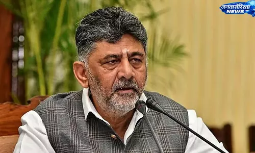 कर्नाटक में 72 हजार सरकारी पदों पर भर्ती की तैयारी, CM ने पारदर्शिता पर दिया जोर कर्नाटक में 72 हजार सरकारी पदों पर भर्ती की तैयारी, CM ने पारदर्शिता पर दिया जोर
