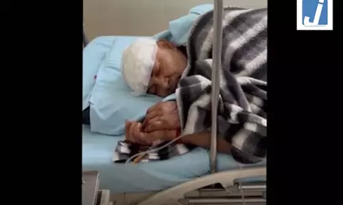 लूट: व्यापारी के घर बदमाशों ने बोला धावा, पति-पत्नी और बेटी को इतना मारा कि... लूट: व्यापारी के घर बदमाशों ने बोला धावा, पति-पत्नी और बेटी को इतना मारा कि...