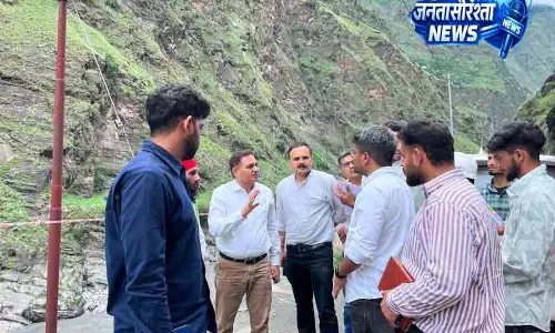 Chamba-भरमौर रोड बहाली को लेकर अधिकारियों ने किया दौरा