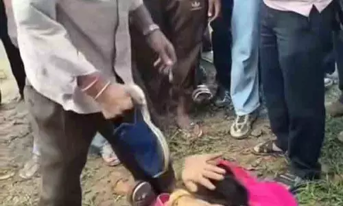 Noorpur में चेन चोरी के शक में महिलाओं की पिटाई, FIR दर्ज Noorpur में चेन चोरी के शक में महिलाओं की पिटाई, FIR दर्ज