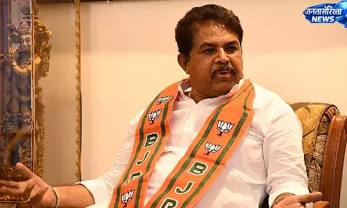 डीके शिवकुमार के बयान पर BJP का हमला डीके शिवकुमार के बयान पर BJP का हमला