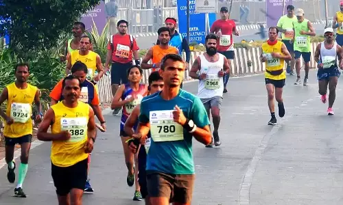 Jhunjhunu: झुंझुनूं में राष्ट्र के नाम मैराथन, निम्बाराम बोले- युवा राष्ट्र प्रथम की भावना से ओतप्रोत