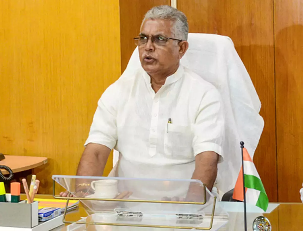 Kolkata: पंचायत संशोधन विधेयक पास, बंगाल में ग्राम प्रधानों की वित्तीय शक्तियों पर अंकुश Kolkata: पंचायत संशोधन विधेयक पास, बंगाल में ग्राम प्रधानों की वित्तीय शक्तियों पर अंकुश
