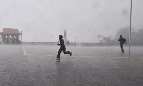 Shimla: हिमाचल में मानसून का कहर, चार दिन बहुत भारी बारिश की चेतावनी Shimla: हिमाचल में मानसून का कहर, चार दिन बहुत भारी बारिश की चेतावनी