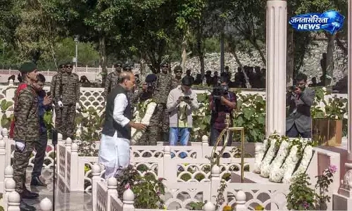 Kargil दिवस पर राजनाथ बोले, दुश्मन की साजिशें जारी Kargil दिवस पर राजनाथ बोले, दुश्मन की साजिशें जारी