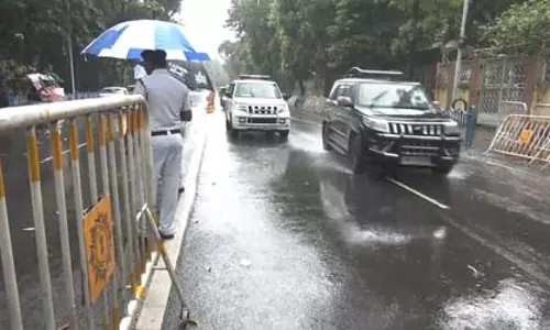 दक्षिण बंगाल में भारी बारिश की चेतावनी, कई जिलों में येलो अलर्ट जारी दक्षिण बंगाल में भारी बारिश की चेतावनी, कई जिलों में येलो अलर्ट जारी