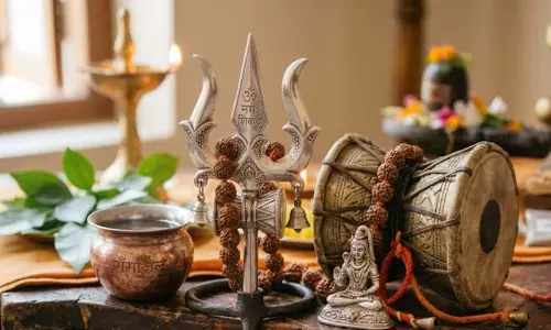 सावन : तरक्की और खुशहाली के लिए श्रावण मास में घर लाएं ये 4 पवित्र वस्तुएं सावन : तरक्की और खुशहाली के लिए श्रावण मास में घर लाएं ये 4 पवित्र वस्तुएं