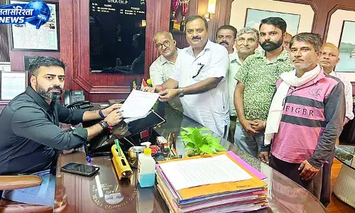 मांगों को लेकर नंबरदार कल्याण महासंघ का डीसी को ज्ञापन