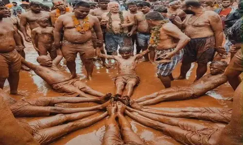मार्सेल में चिखल कालो पर्व शुरू: अनूठी परंपरा और 400 वर्षों की विरासत
