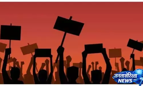 धर्मेंद्र प्रधान के इस्तीफे बाद शिक्षकों का नया आंदोलन धर्मेंद्र प्रधान के इस्तीफे बाद शिक्षकों का नया आंदोलन