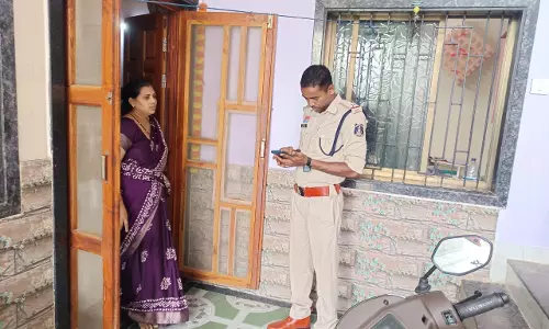 समाधान ऐप से खैरागढ़-छुईखदान-गंडई पुलिस का अभियान तेज समाधान ऐप से खैरागढ़-छुईखदान-गंडई पुलिस का अभियान तेज