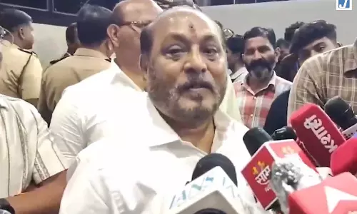 ठाकरे बंधुओं की तिरंगा रैली पर रामदास कदम का हमला